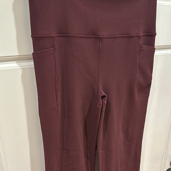 Athleta Salutation Stash Rib Flare - Picture 7 of 9